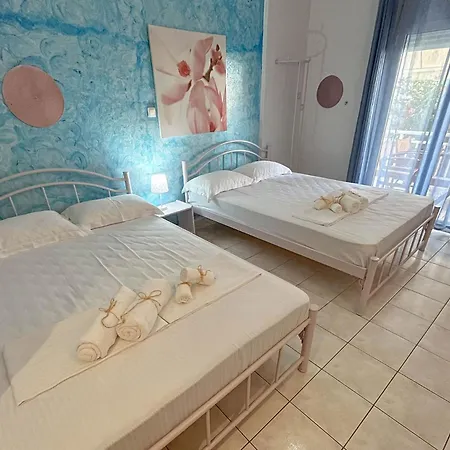 Hotel apartamentowy Leonidas Vrasná