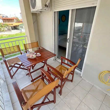 Hotel apartamentowy Leonidas