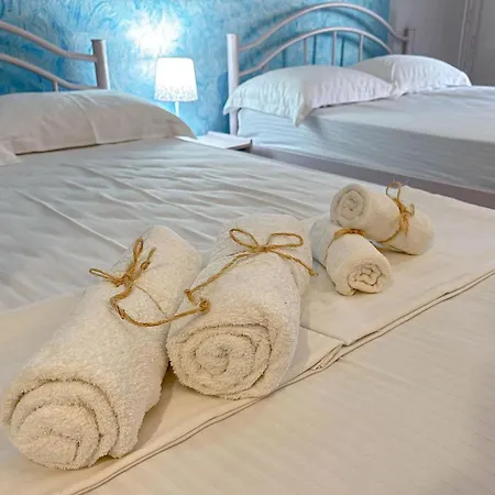 Leonidas Hotel apartamentowy *
