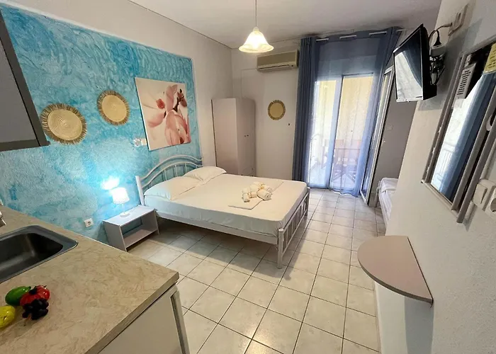 Leonidas Aparthotel
