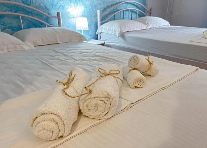 Leonidas Aparthotel *