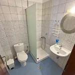 Leonidas Hotel de apartamente Vrasná