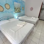 Leonidas Hotel de apartamente