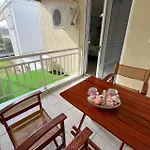 Hotel de apartamente Leonidas